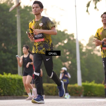 Runner Photo 6394263