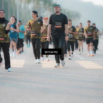 Runner Photo 6394286