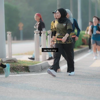 Runner Photo 6394300
