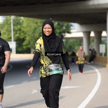 Runner Photo 6394307