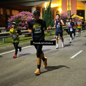 Runner Photo 6394311