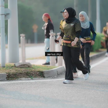 Runner Photo 6394313