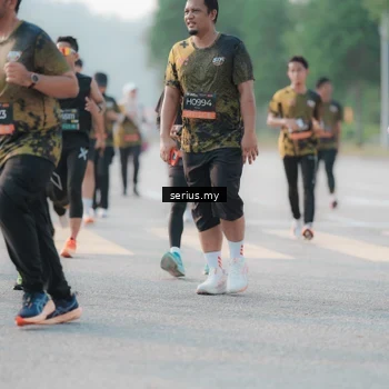 Runner Photo 6394317