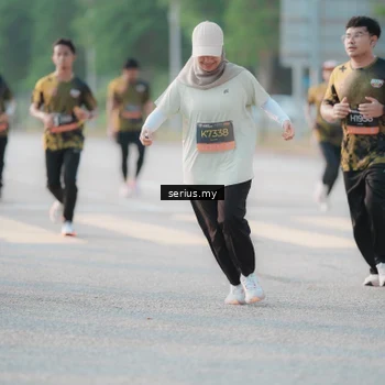 Runner Photo 6394320