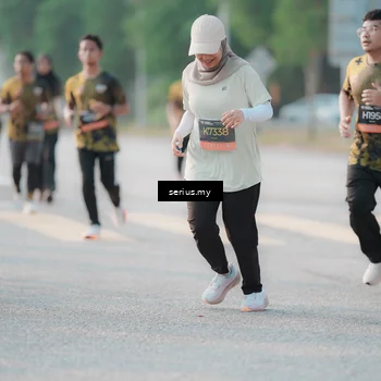 Runner Photo 6394334