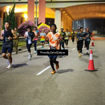 Runner Photo 6394335