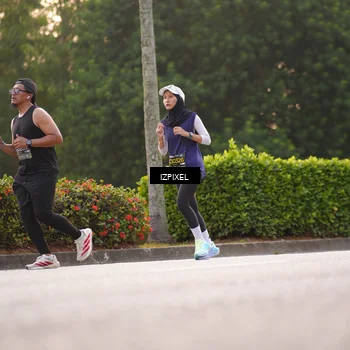 Runner Photo 6394361