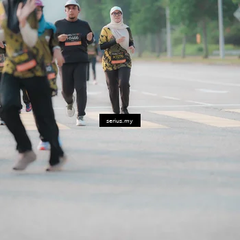 Runner Photo 6394375