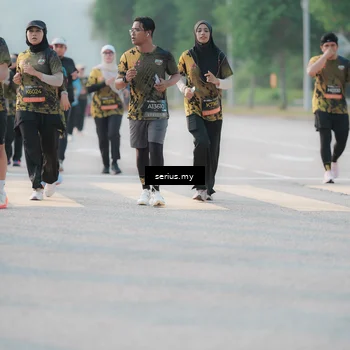 Runner Photo 6394378