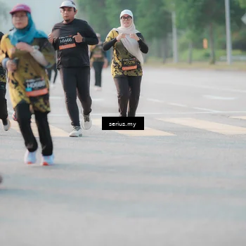 Runner Photo 6394380