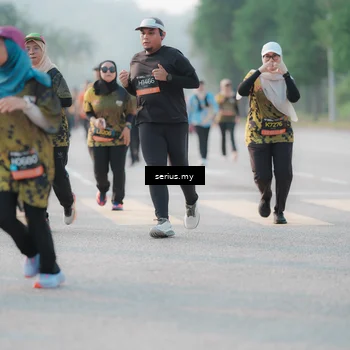 Runner Photo 6394390