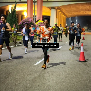 Runner Photo 6394392