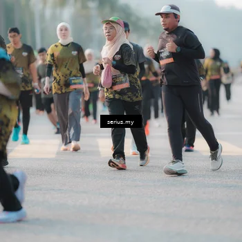 Runner Photo 6394393