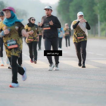Runner Photo 6394403