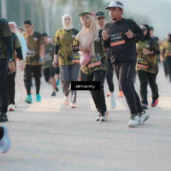 Runner Photo 6394407