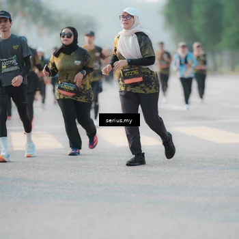 Runner Photo 6394410
