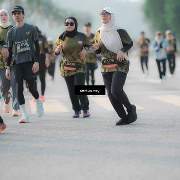 Runner Photo 6394414