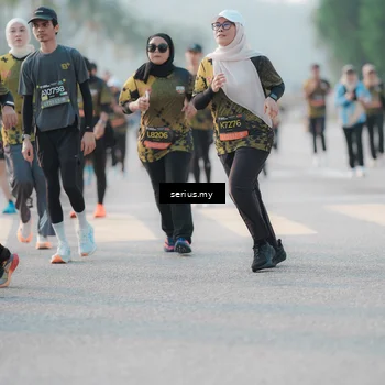 Runner Photo 6394415
