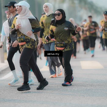 Runner Photo 6394431