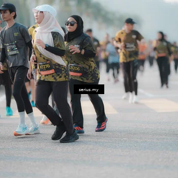 Runner Photo 6394441