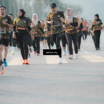 Runner Photo 6394444