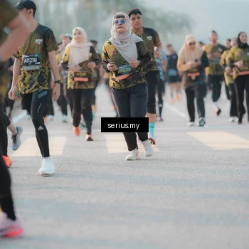 Runner Photo 6394475