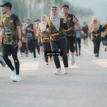 Runner Photo 6394479