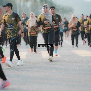 Runner Photo 6394485
