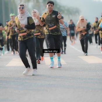 Runner Photo 6394486