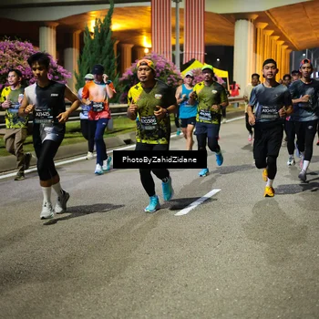Runner Photo 6394487