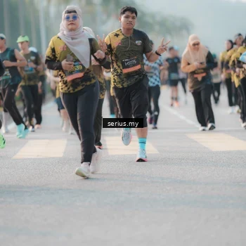 Runner Photo 6394489