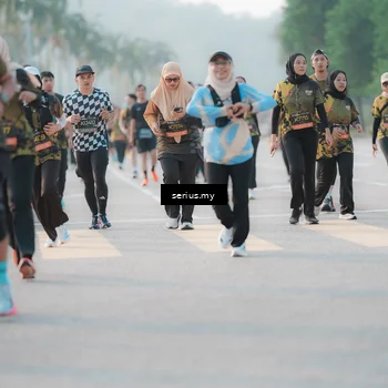 Runner Photo 6394509