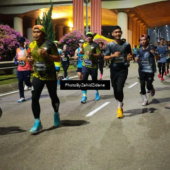 Runner Photo 6394511