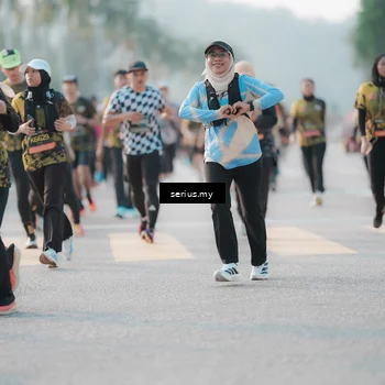 Runner Photo 6394532