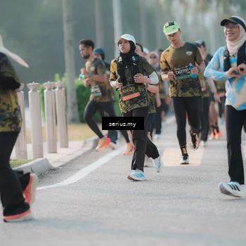 Runner Photo 6394535