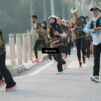 Runner Photo 6394536