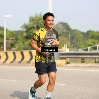 Runner Photo 6394544