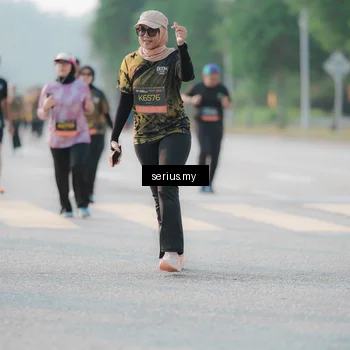 Runner Photo 6394554