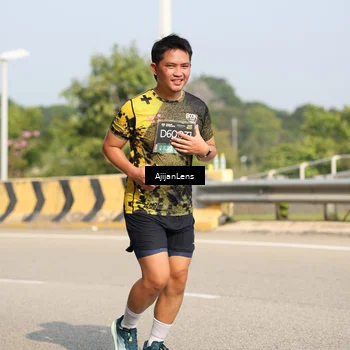 Runner Photo 6394563