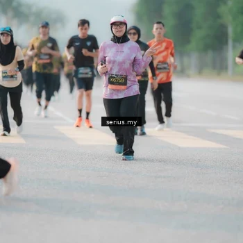 Runner Photo 6394573