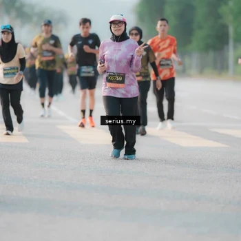 Runner Photo 6394574