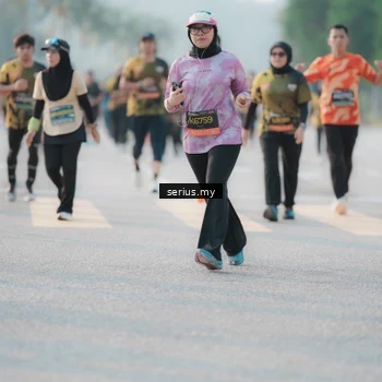 Runner Photo 6394580
