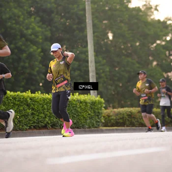 Runner Photo 6394593
