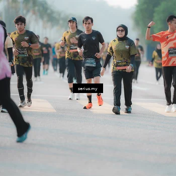 Runner Photo 6394594