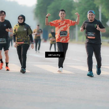 Runner Photo 6394598