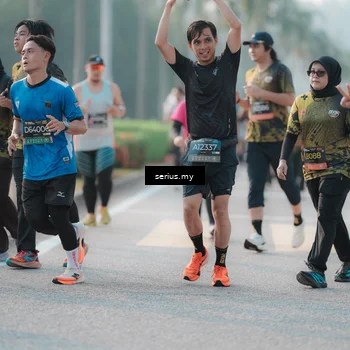 Runner Photo 6394630