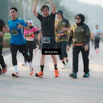 Runner Photo 6394635