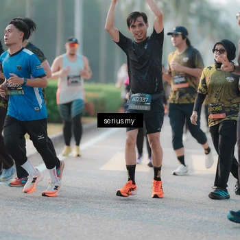 Runner Photo 6394641