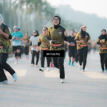 Runner Photo 6394657