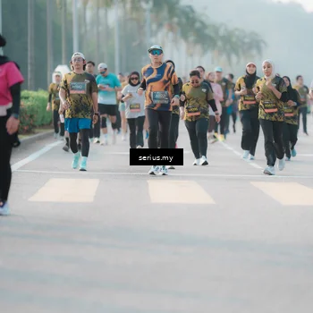 Runner Photo 6394661